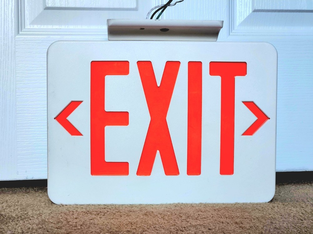 EMERGILITE THOMAS AND BETTS LED RED EXIT SIGN LIGHT (ONE SIDED)
