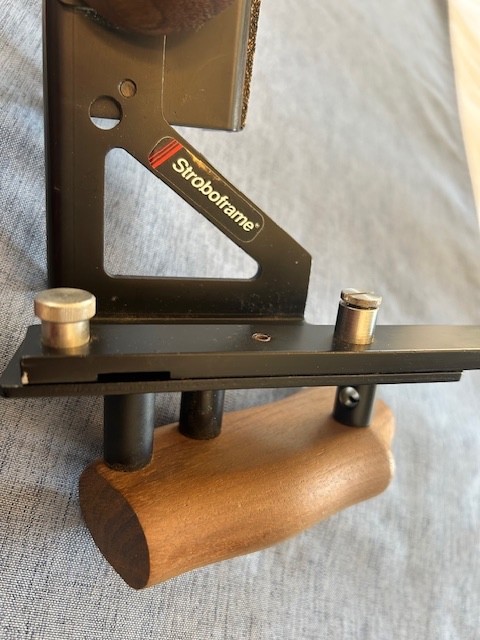 Stroboframe SQ2000 Camera Bracket for Medium format camera flash system