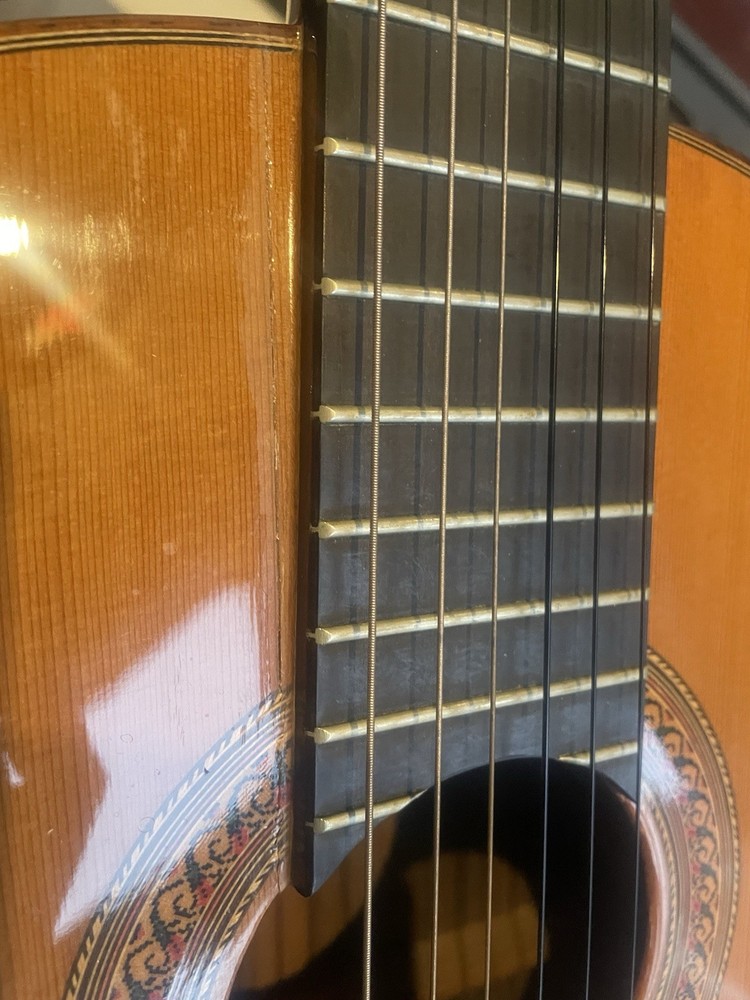 Jose Ramirez R4 Classical Nylon String Guitar