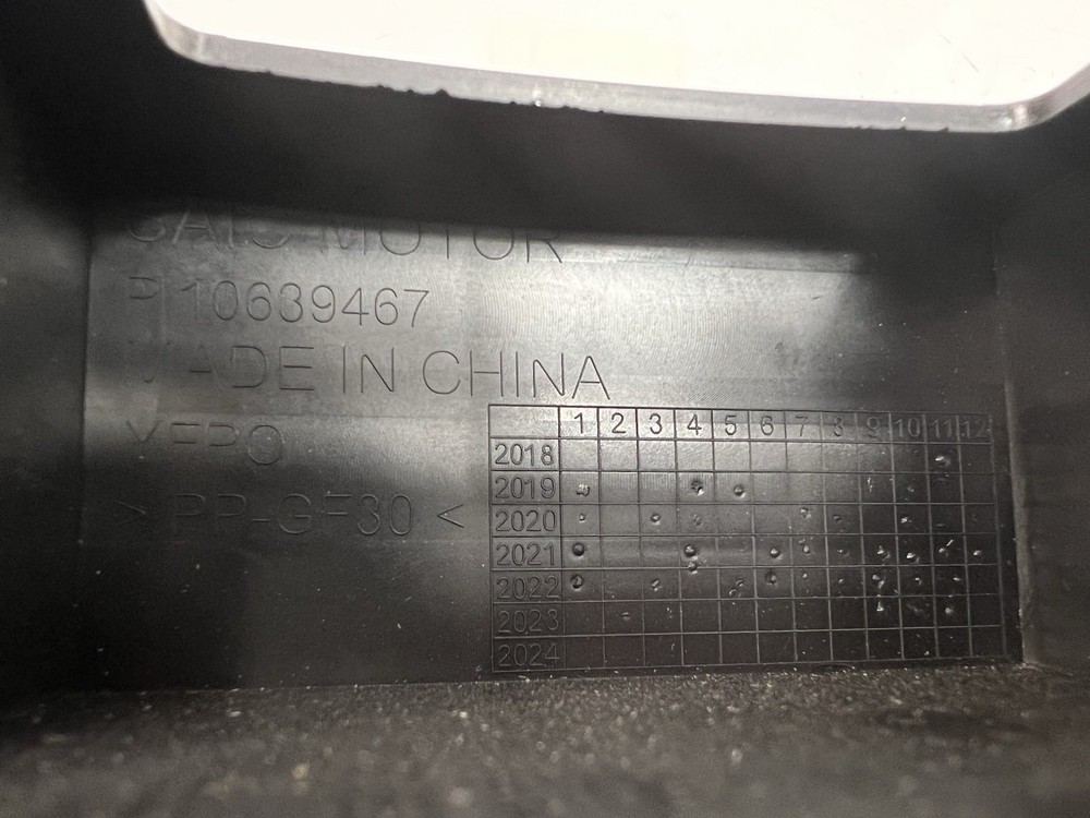 MG HS 2019 ONWARDS FRONT RADIATOR UPPER SUPPORT BRACKET P10639467 GENUINE