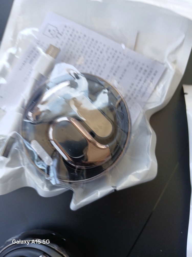 144 Language AI Translator ear bugs or heardset