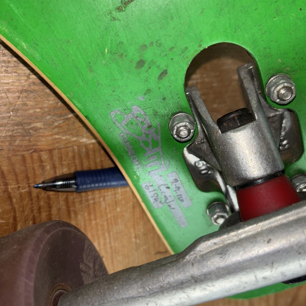 Skateboard- Bustin Boards 38" longboard Custom