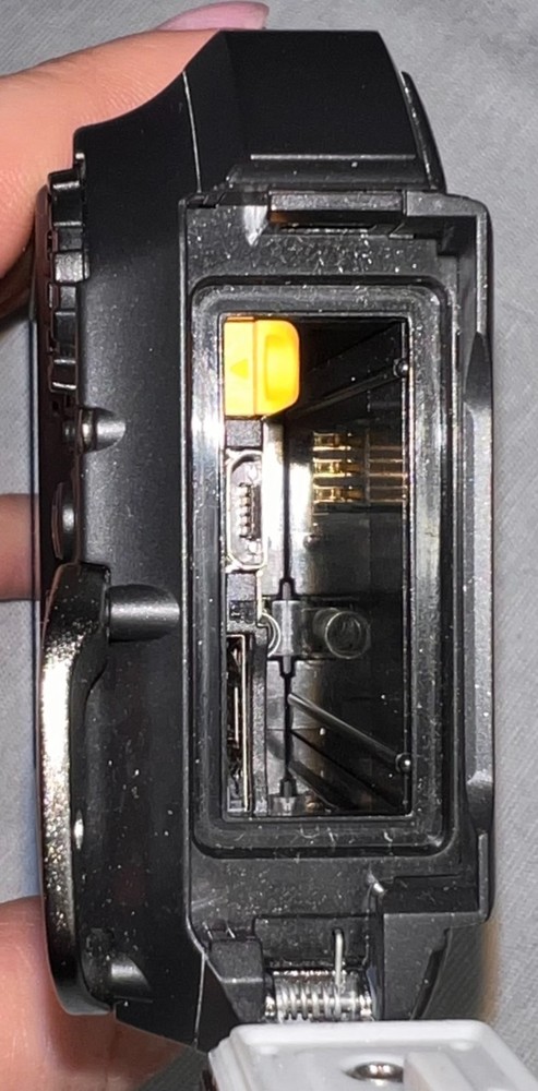 SeaLife DC2000 Digital Underwater Camera and Housing