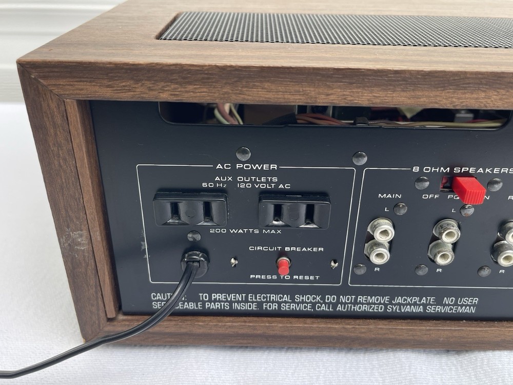 SYLVANIA CR-2742 Stereo Receiver