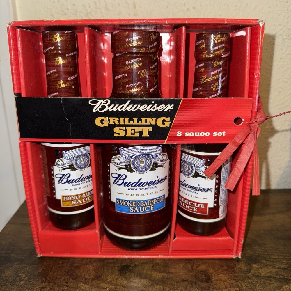 Budweiser Grilling Set with 3 Sauces * READ DESCRIPTION *