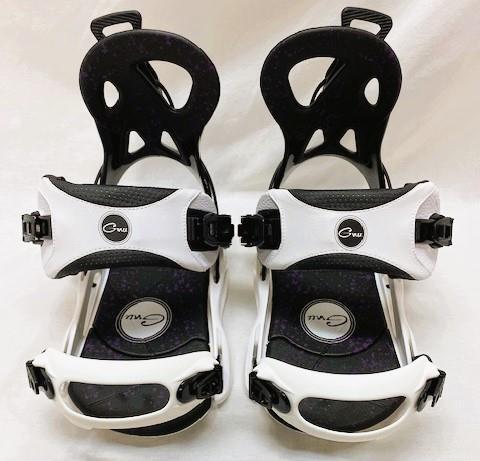 GNU Women's B-Real Snowboard Bindings White Black Medium NEW