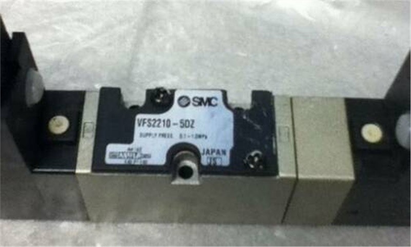 1Pc Smc VFS2210-5DZ New kw