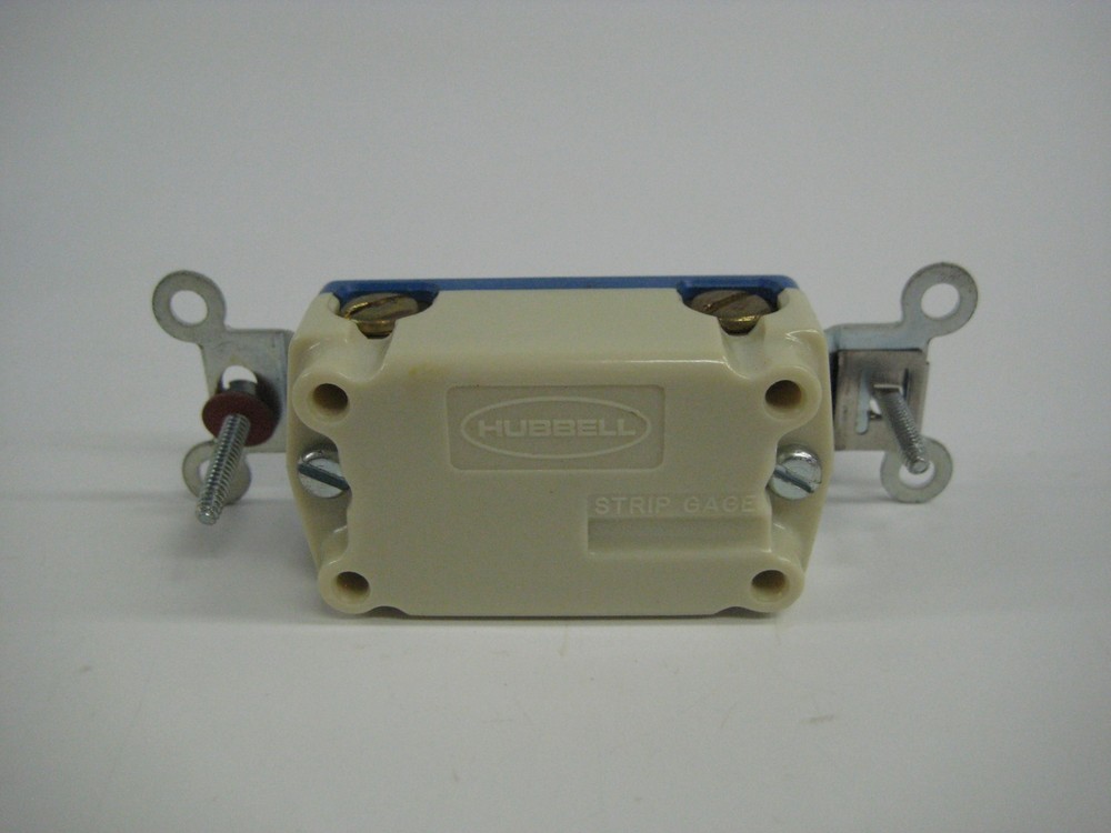 HUBBELL WS-896-E TOGGLE SWITCH NSMP 8322