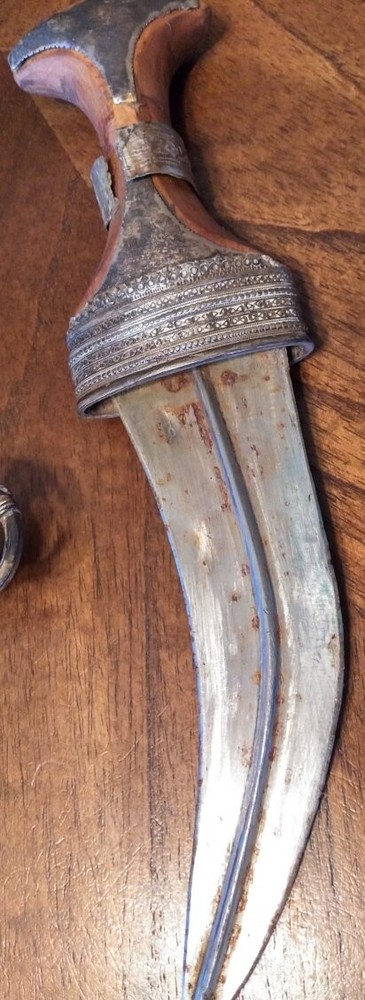 AUTHENTIC Yemeni Omani Khanjar Silver Dagger