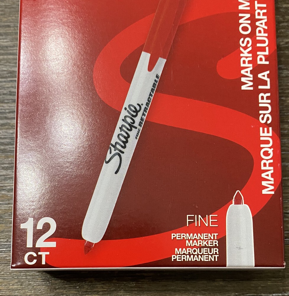 32702 Retractable Permanent Markers, Fine Point, Red, 12 Count