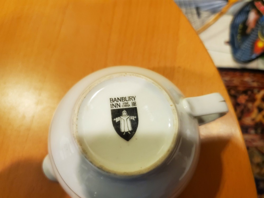 Banbury Inn creamer