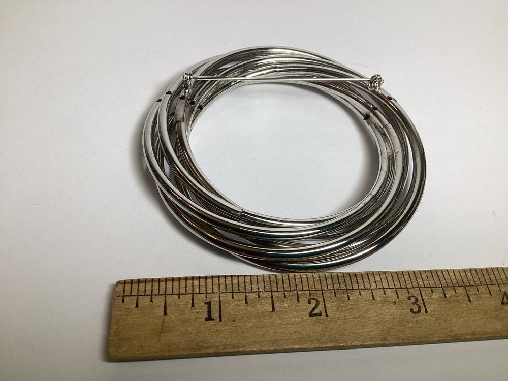 LARGE VINTAGE SILVERTONE LAYERED CIRCLE BROOCH STATEMENT PIECE