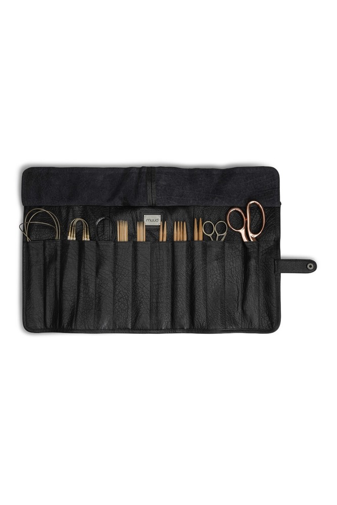 MUUD BEA KNITTING needle case, crochet hook case