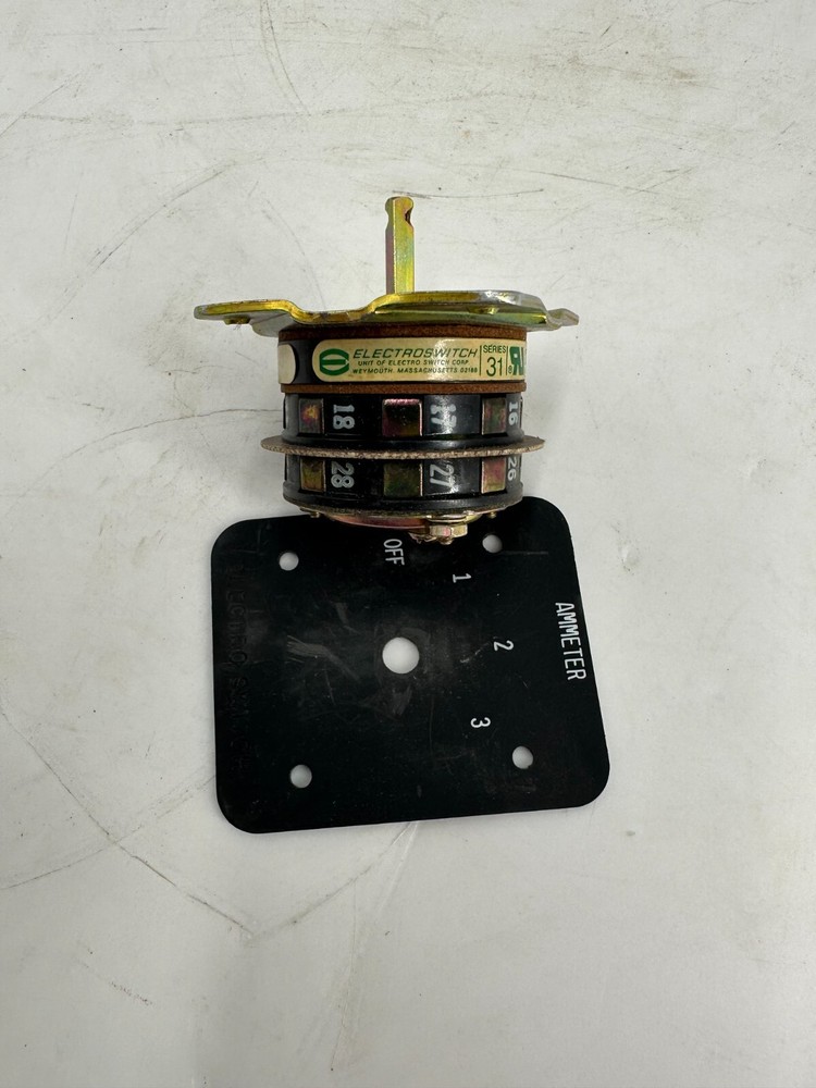 new Electroswitch 3110C Voltmeter Transfer Switch
