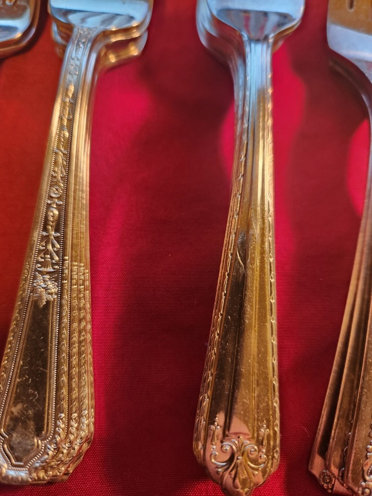 30 Pc Wm Rogers Original Rogers Silverplate Flatware Lot
