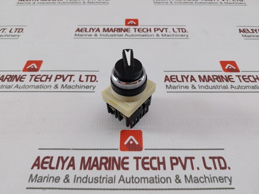 FUJI ELECTRIC AH25-P2 2-Position Command Selector Switch 250V/6A