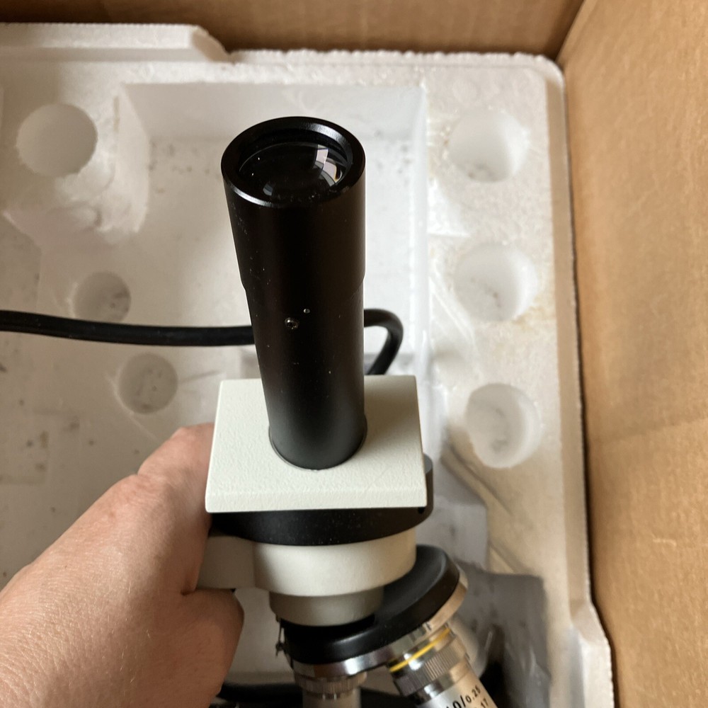 Nature's Workshop Home LED Microscope Apologia Biology Plug in