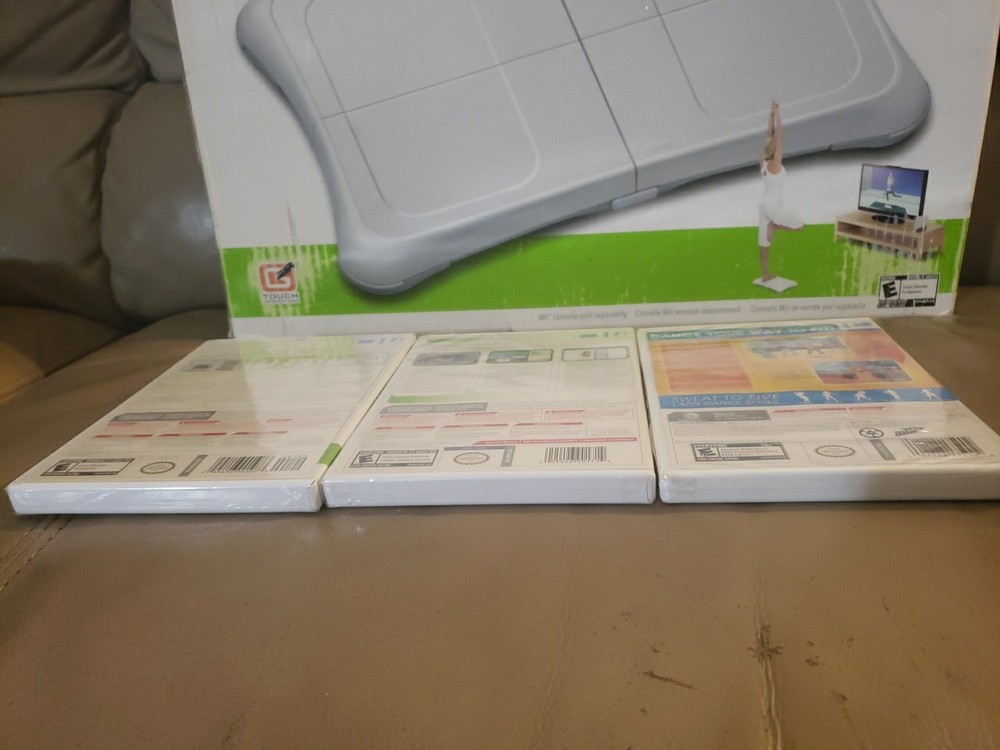 Nintendo Wii Balance Board with Wii Fit Plus Bundle (NTSC)