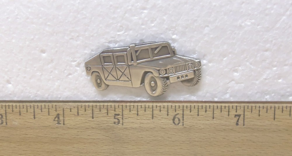 Large Hummer Pin