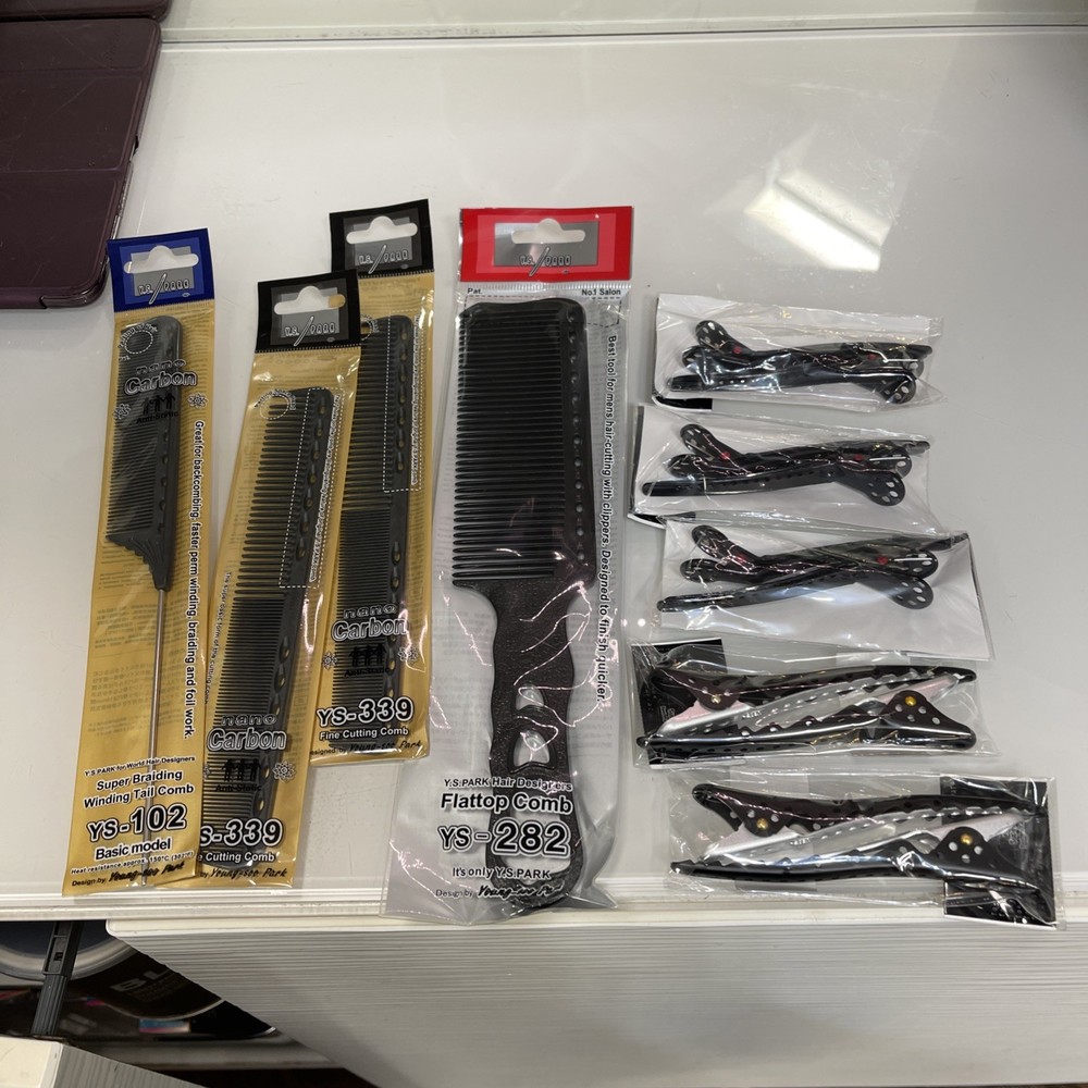YS park Clips And Combs Pack