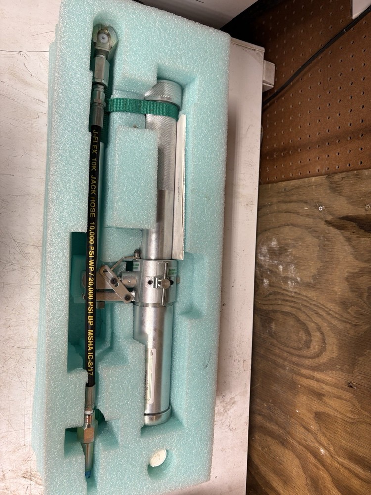 DualCo Manual High Pressure grease Gun