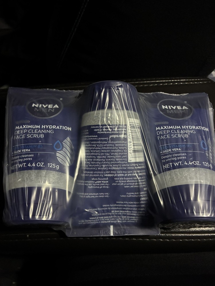 3x NIVEA MEN Maximum Hydration Deep Cleaning Face Scrub with Aloe Vera, 4.4 Oz