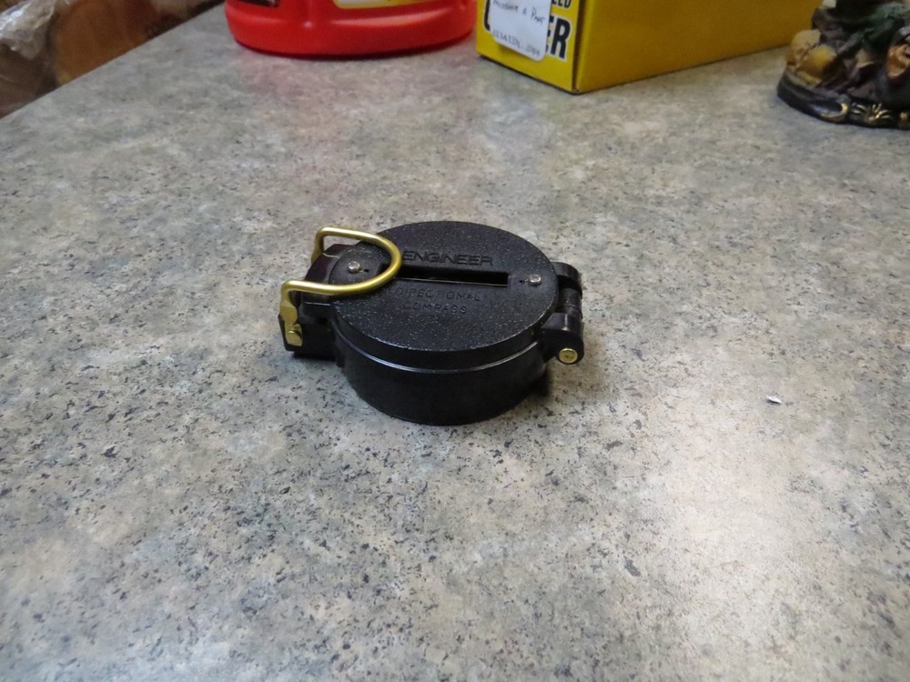 Vintage Engineer Directional Pocket Compass - Black