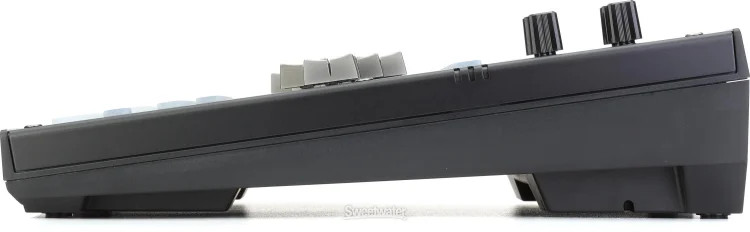 Boss Gigcaster 8 Streaming Mixer