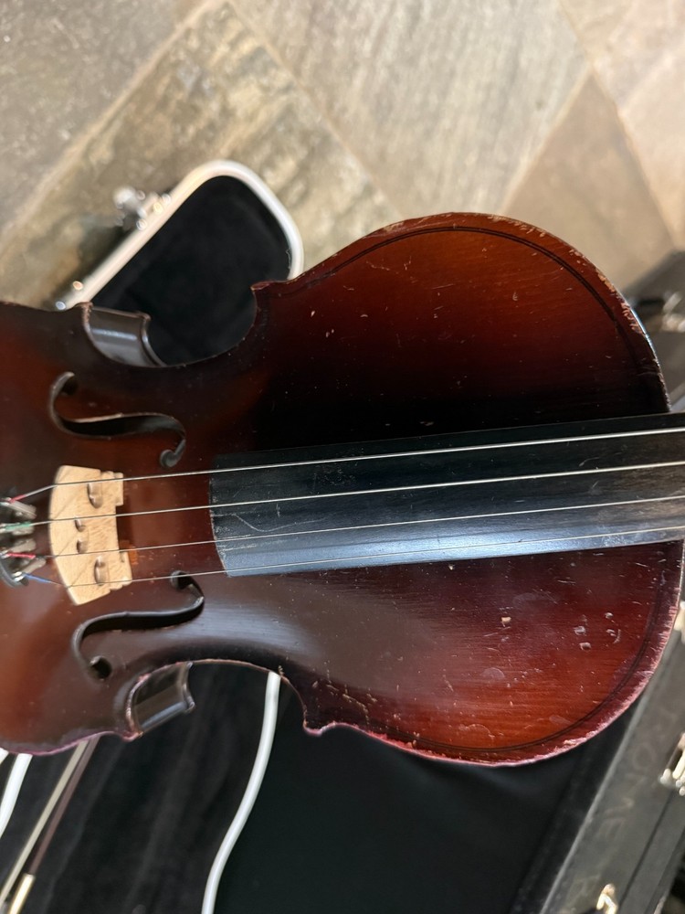 Violin with case and bow, full size. Harmony brand. Chicago.