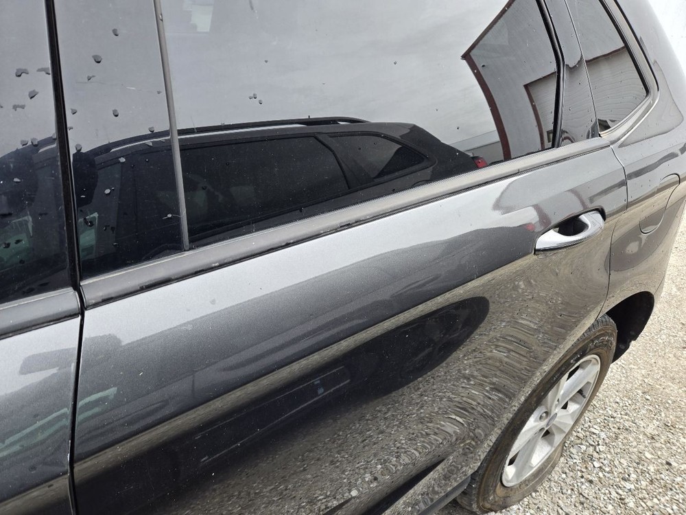 2016-2018 Ford Edge Center Dash Mounted 4.2" Display Screen