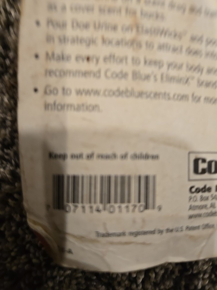 Code Red Whitetail Deer Doe Estrous Scent 2 Oz.