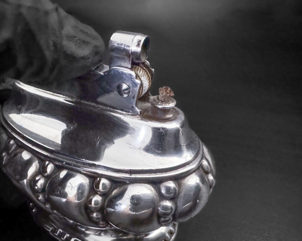 Vintage Ronson Silver Plate Crown Table Lighter 1940s