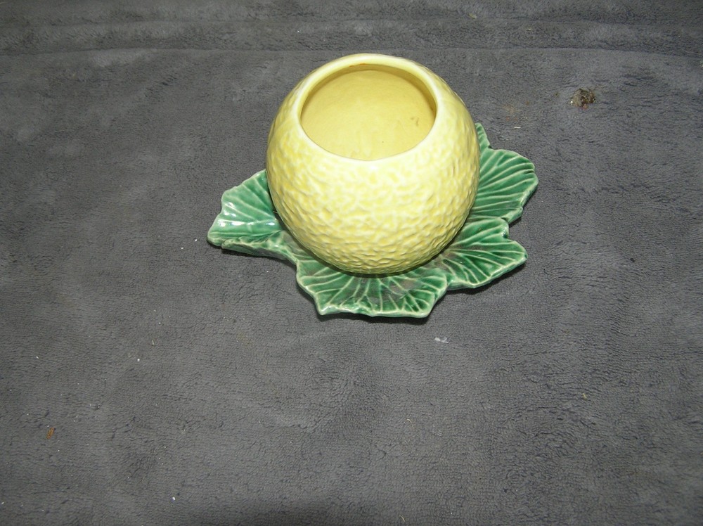 MCCOY POTTERY ORAGE PLANTER