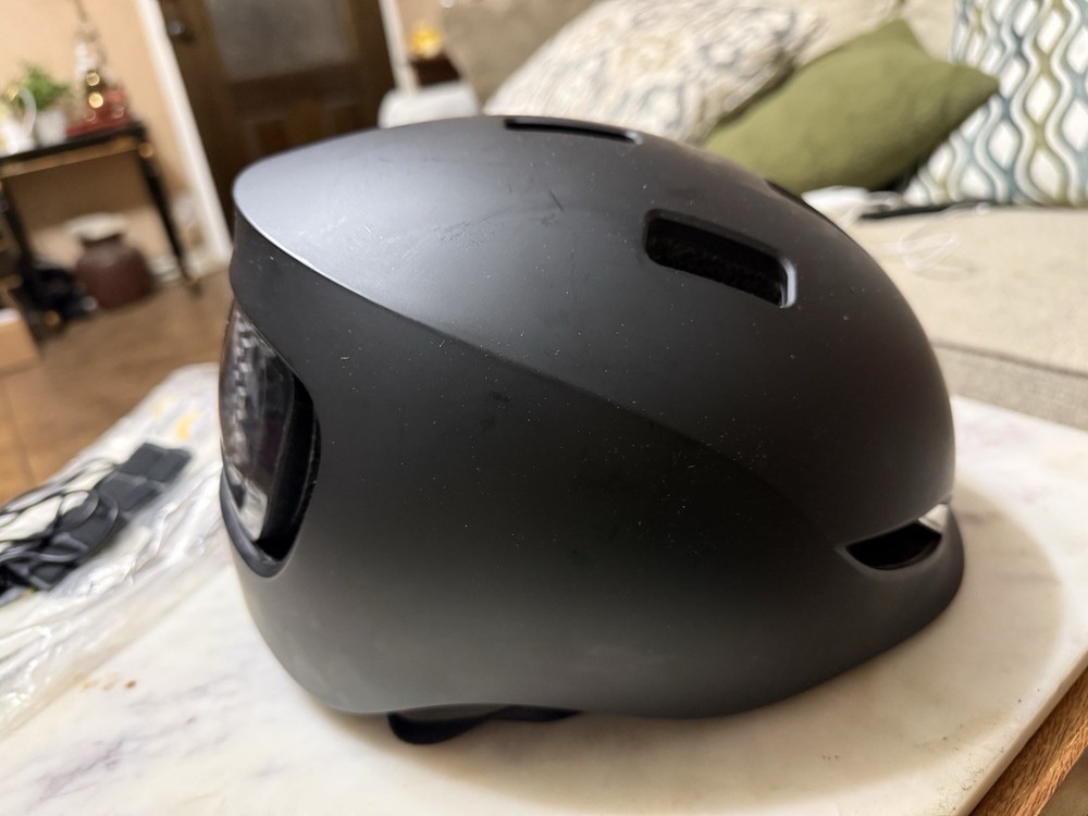 bicycle lumos matrix helmet No Tags No Box