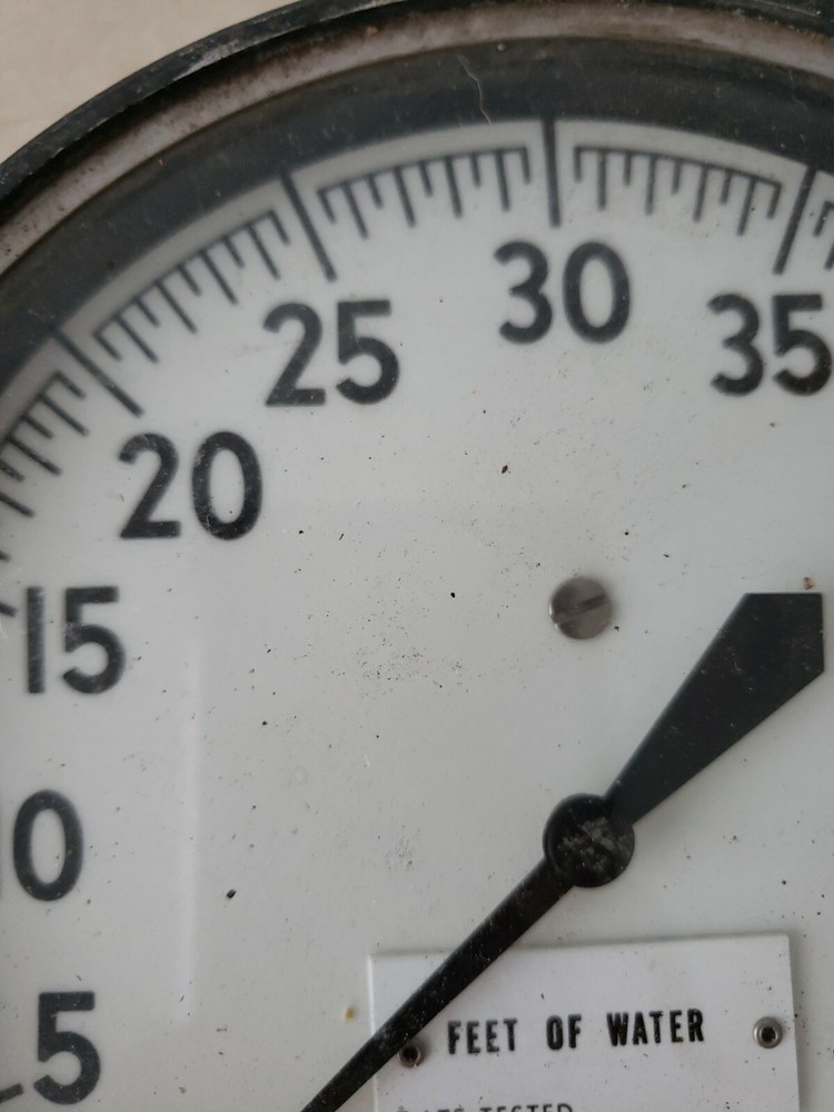 Vintage helicoid gage Gauge