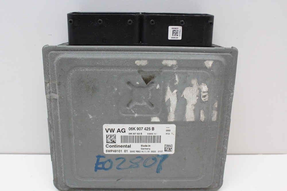 15 16 Volkswagen Golf 06K 907 425 B Computer Engine Control ECU ECM EBX Module