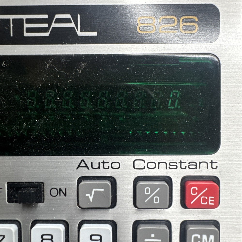 VTG TEAL 826 ELECTRONIC WORKING MATH STUDENT CALCULATOR