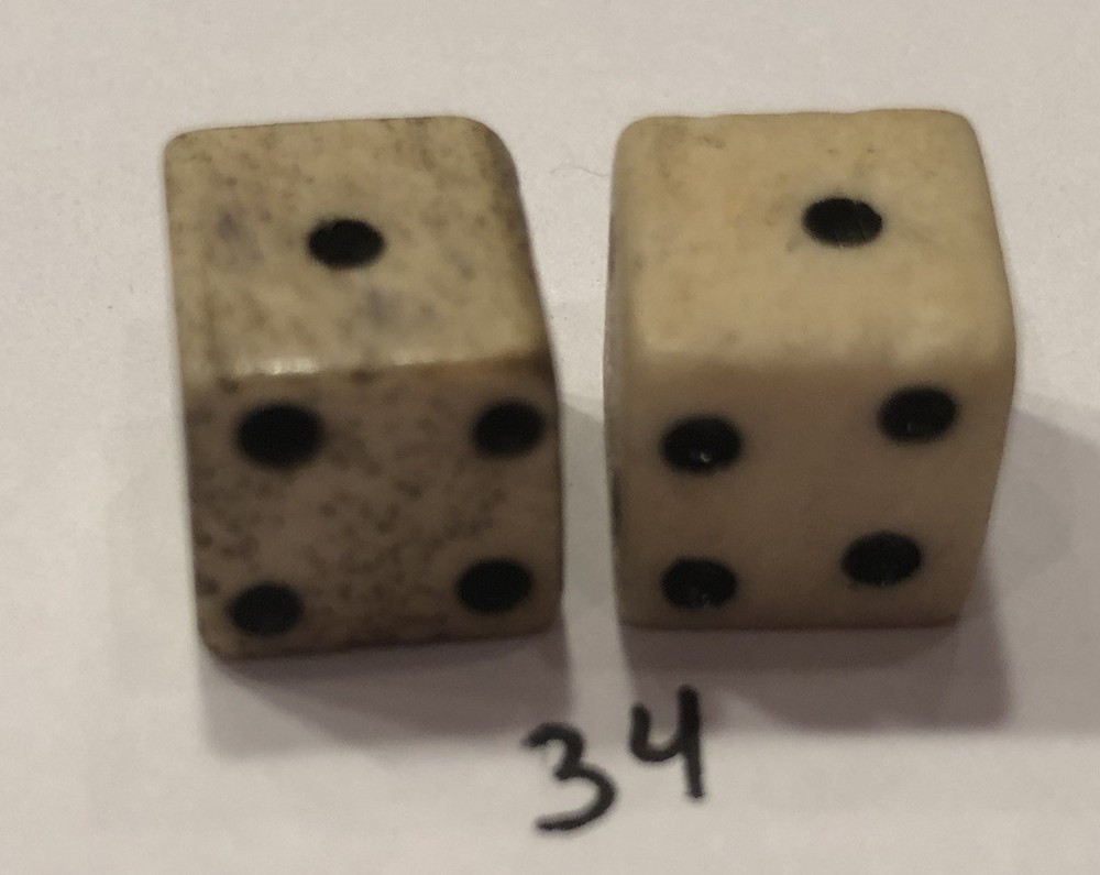 Vintage Pair Bone (Bovine) Dice 7/16”