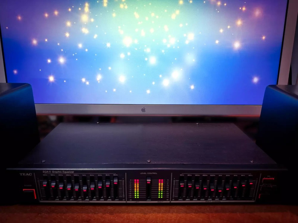 TEAC EQA-5 🌈RaRe🌈 Stereo Equalizer + Teac Speakers Bundle
