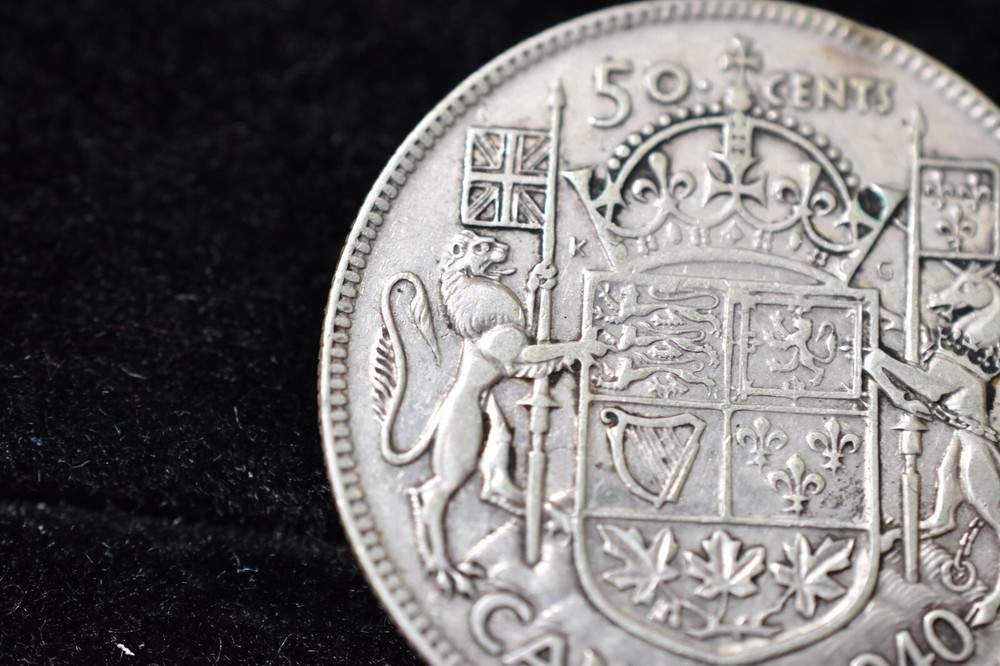 CANADA 1940 50 CENT COIN