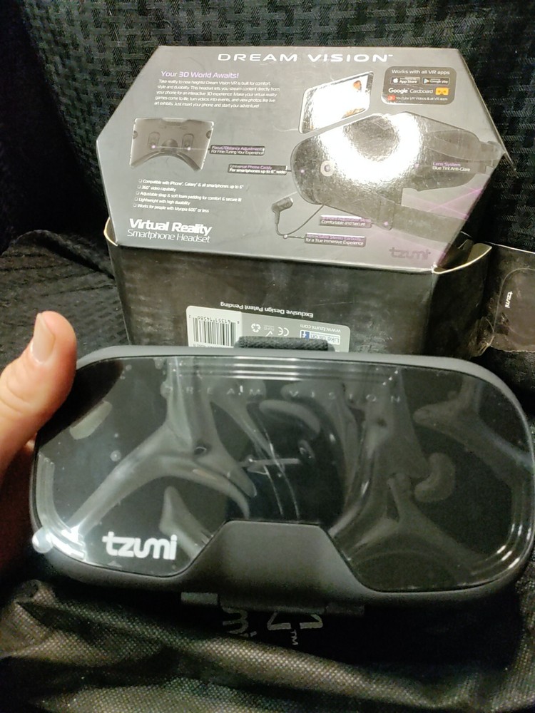 Dream Vision VR Virtual Reality 360 Smartphone Headset Earbuds iOS Android Black