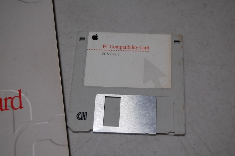 Apple PC Compatibility Card User's Manual & 3.5" PC Software Disk