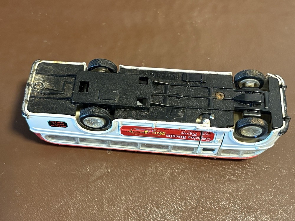 Sunnyside Toy Bus SS 5856 - Nuts-Biscuits - 1:64 5.5" Long - Pullback Action