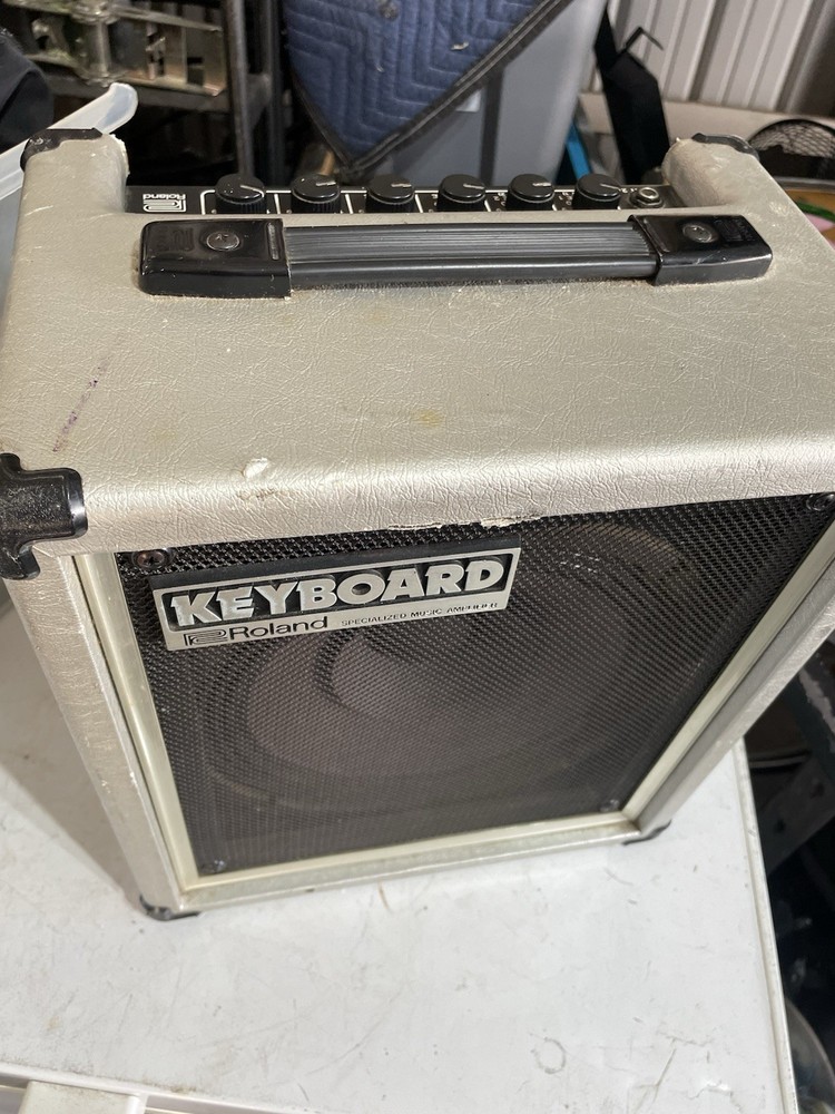 ROLAND CUBE-40 KEYBOARD AMPLIFIER AMP CK-40 SILVER