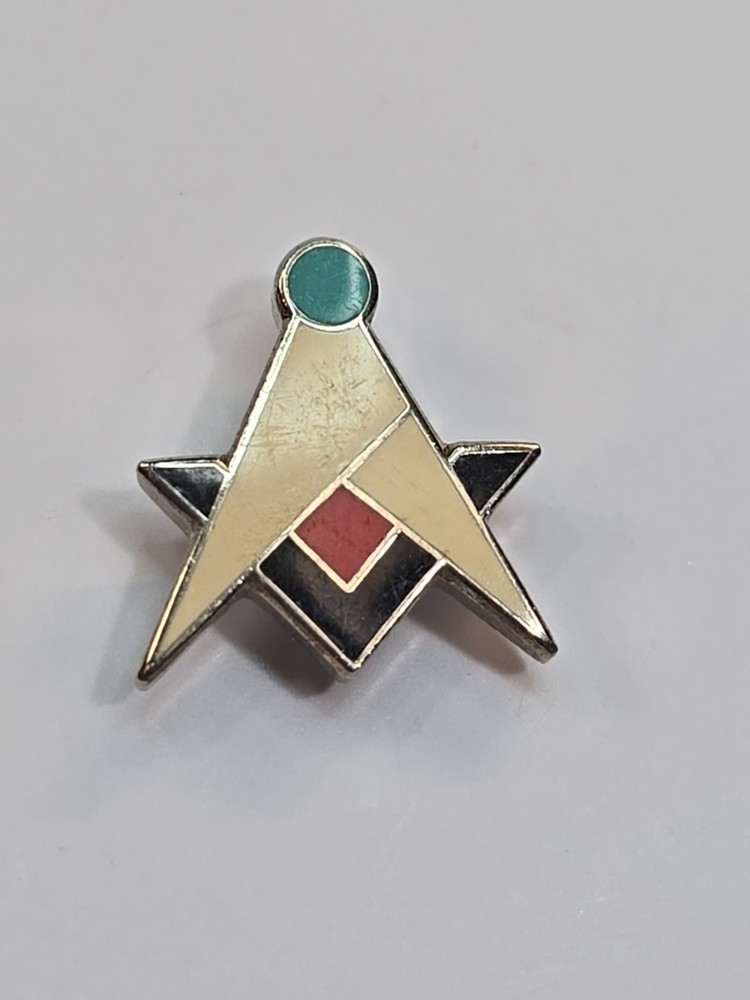 York Rite Mason Past Commander Lapel Pin Small Size