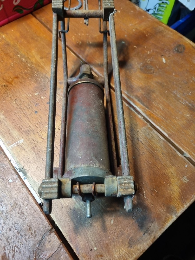 Desmo Vintage Foot Pump for restoration