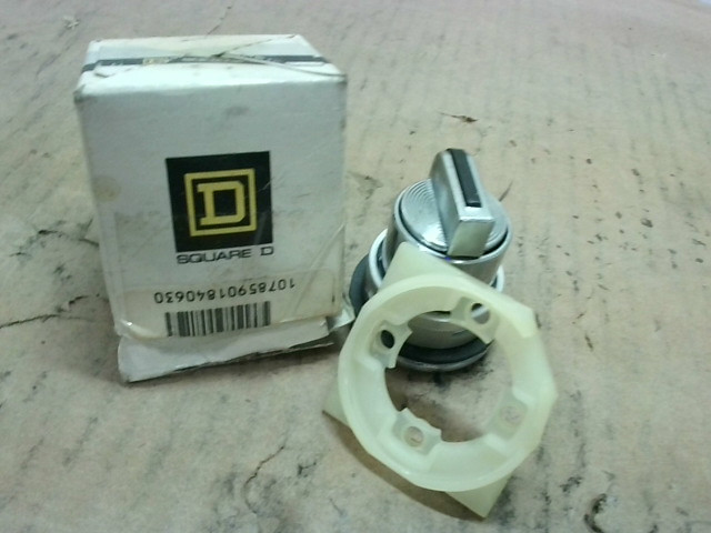 Square D 9001TS1 2-Position Selector Operator Switch 84063-New In Box