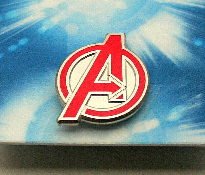 Marvel Comics Avengers High Quality Lapel Pin New MOC