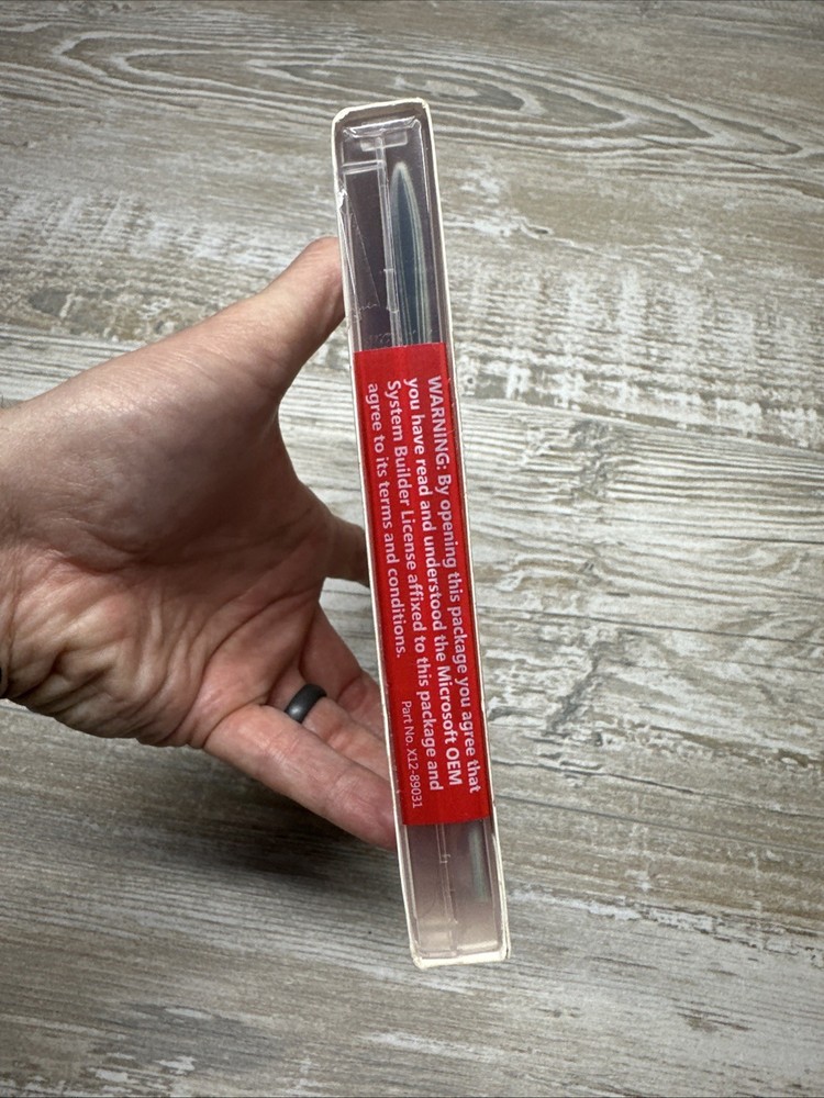 Microsoft Windows 7 Pro Original Hologram DVD 64-bit - OEM Builder Pack