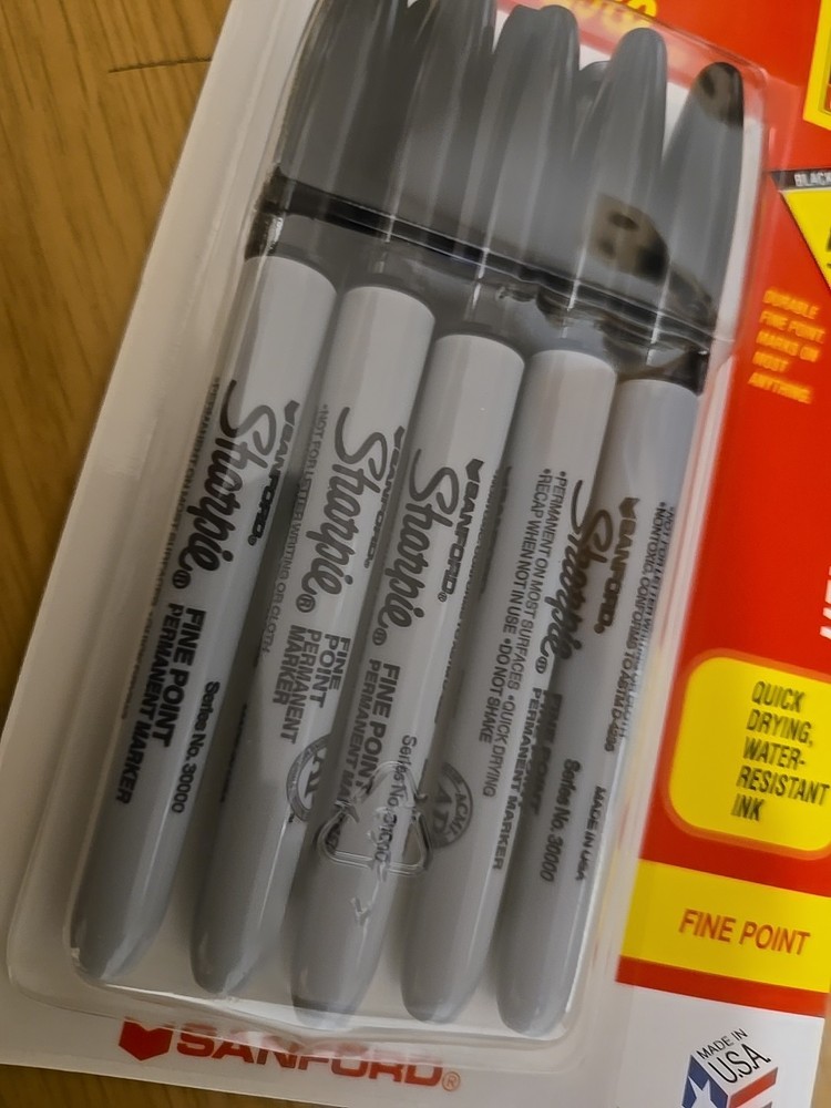 Sharpie Permanent Markers, Fine Tip, Black, 5 PACK 30665 NEW!!!